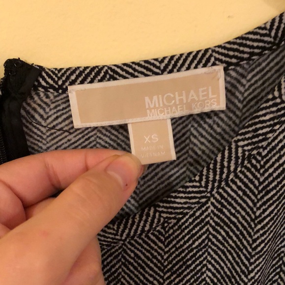 MK Lansdown Herringbone Jumpsuit - Picture 4 of 7